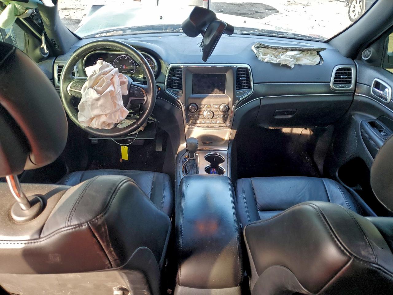 Jeep Grand Cherokee Limited Image 3