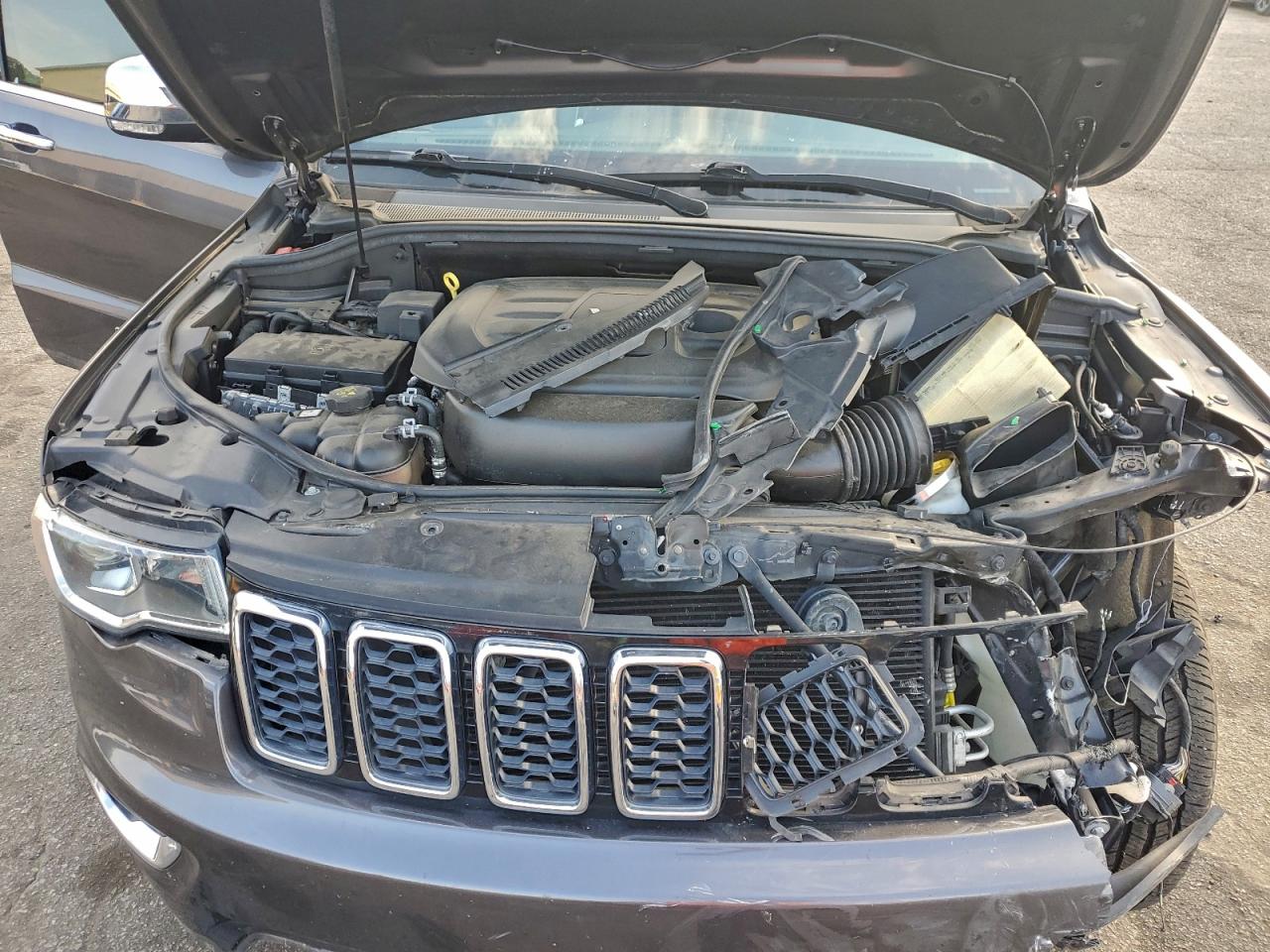 Jeep Grand Cherokee Limited Image 13