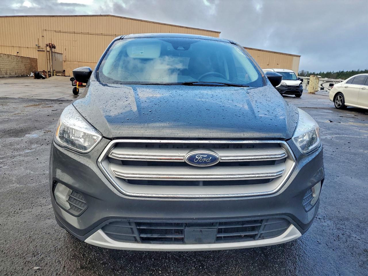 Ford Escape Se Image 3