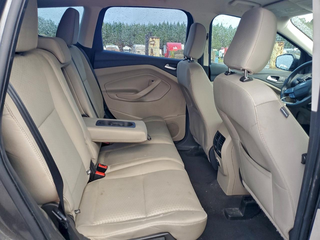 Ford Escape Se Image 8