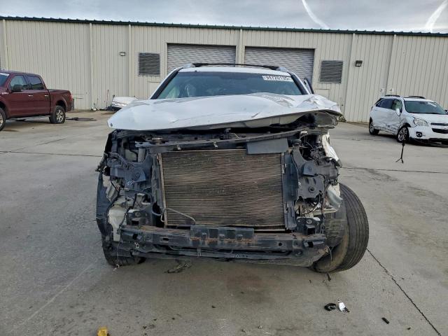 Kia Sorento Base Image 8