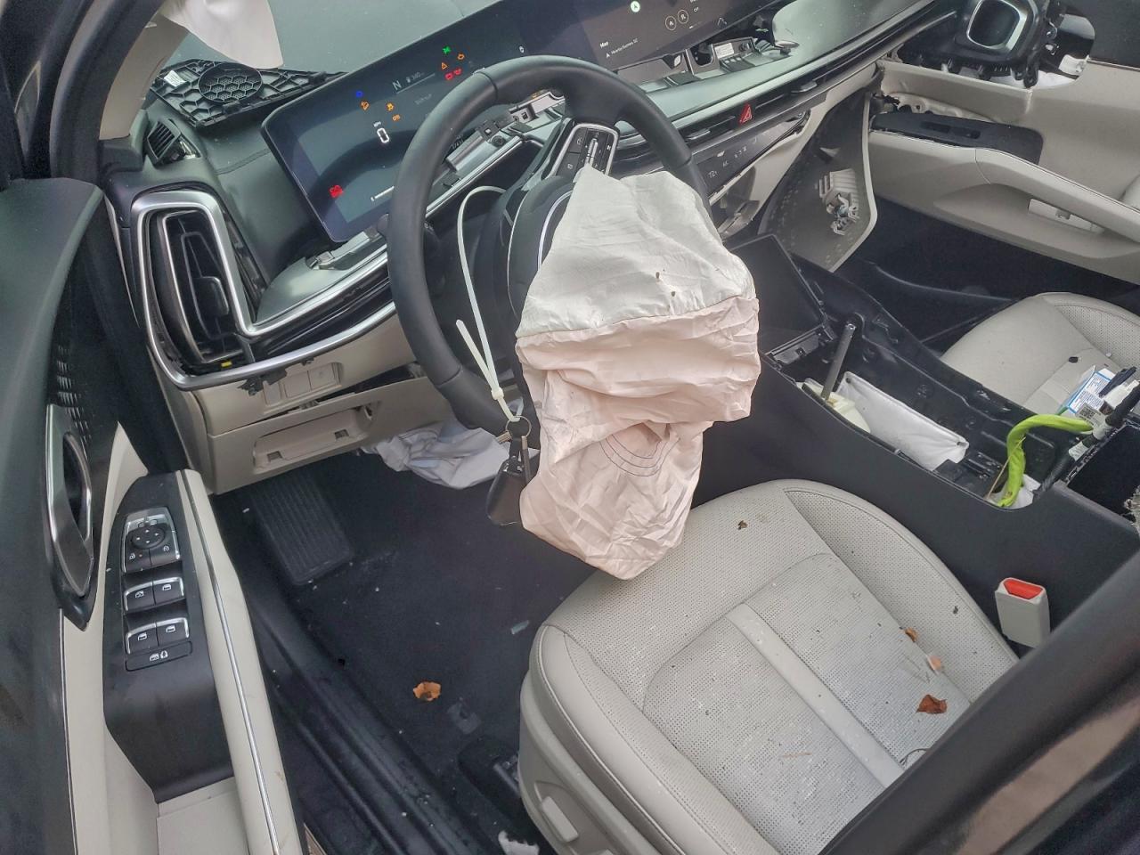 Kia Sorento S Image 11