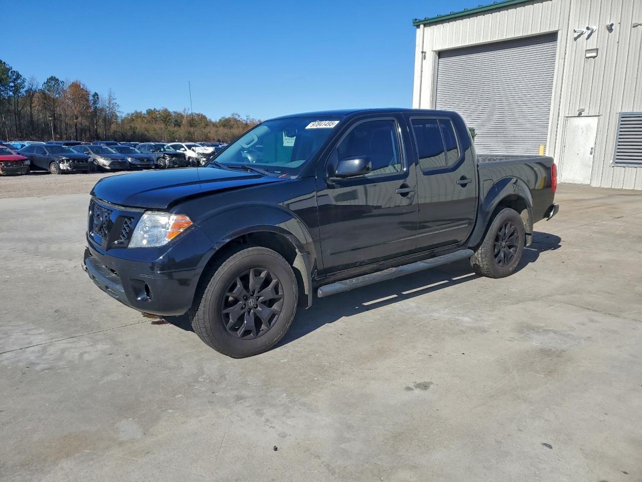 Nissan Frontier S Image 1