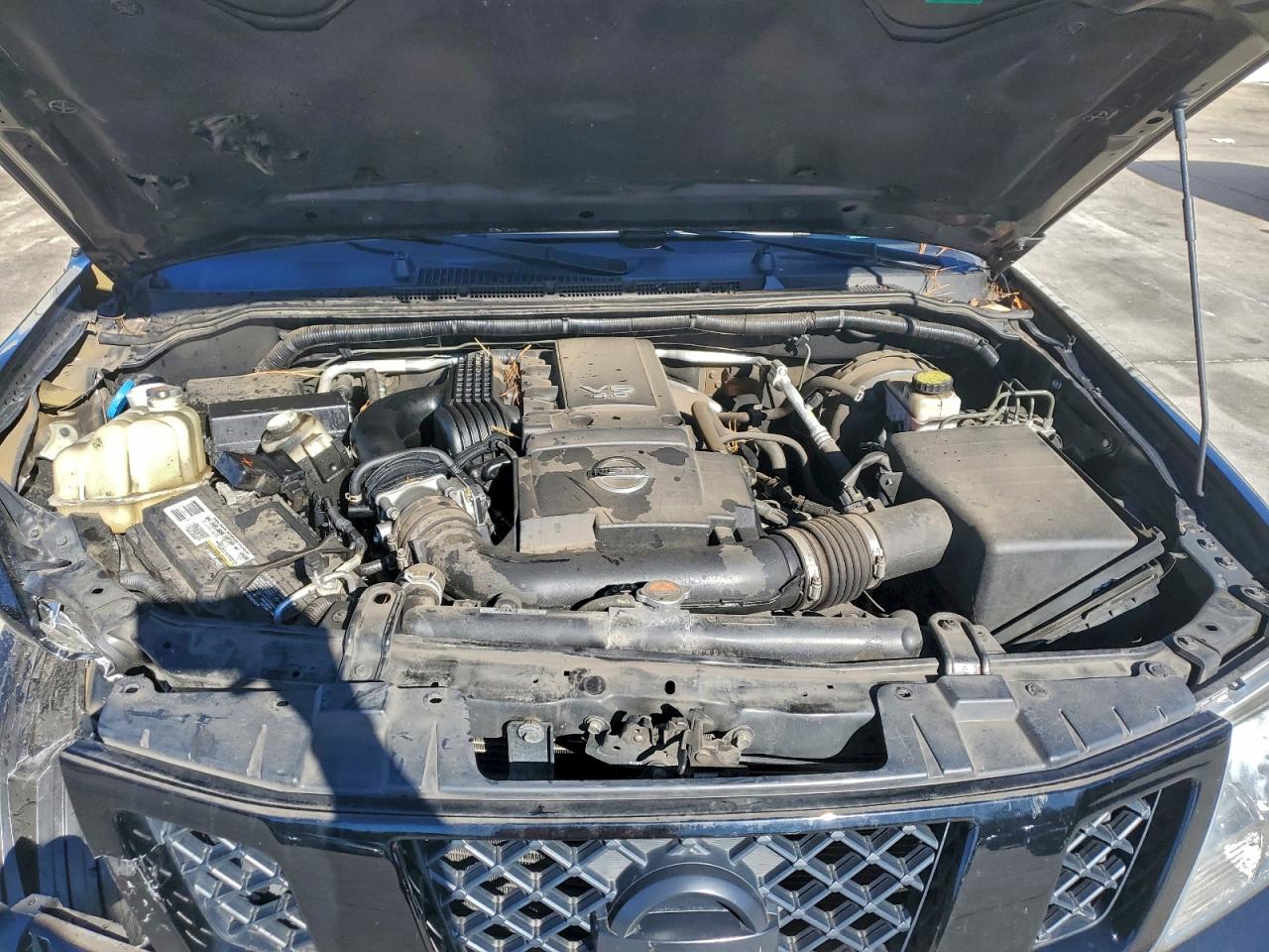 Nissan Frontier S Image 11