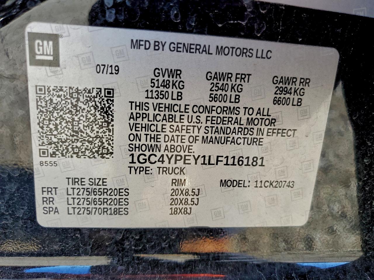 Chevrolet Silverado K2500 Heavy Duty Ltz Image 11