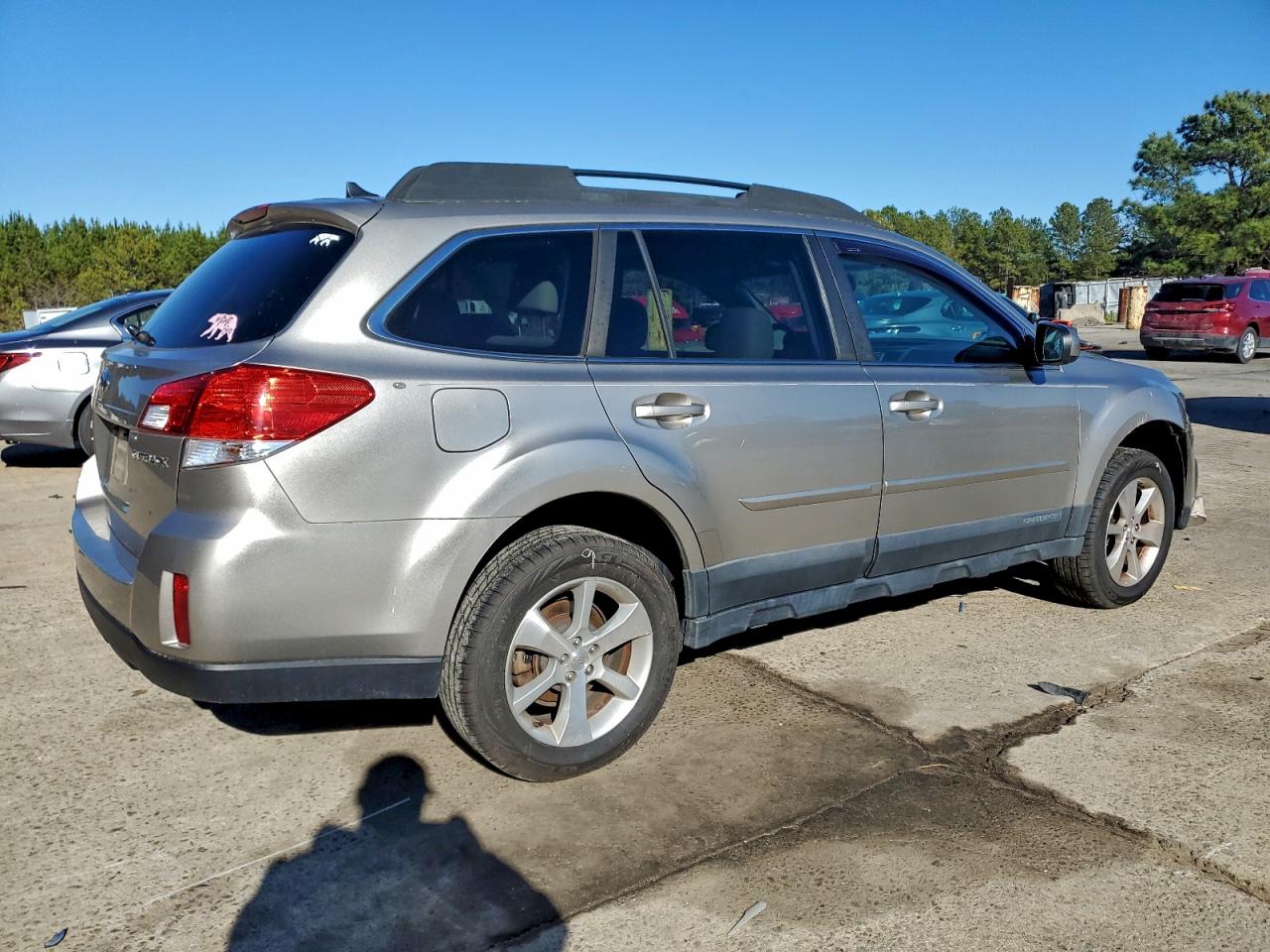 Subaru Outback 2.5i Limited Image 4