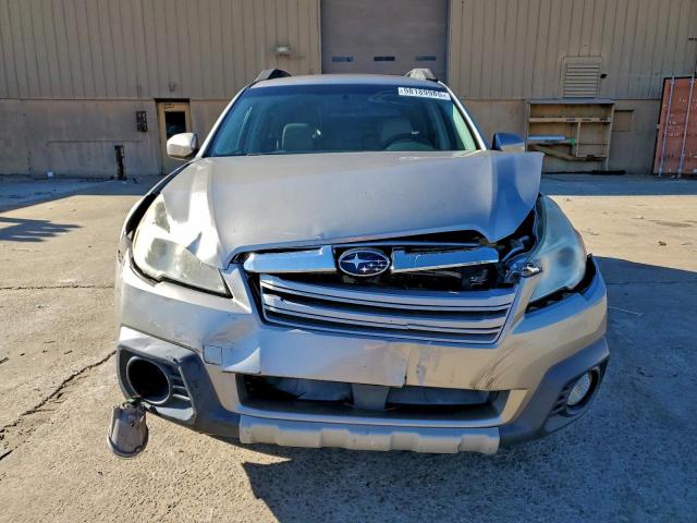 Subaru Outback 2.5i Limited Image 11