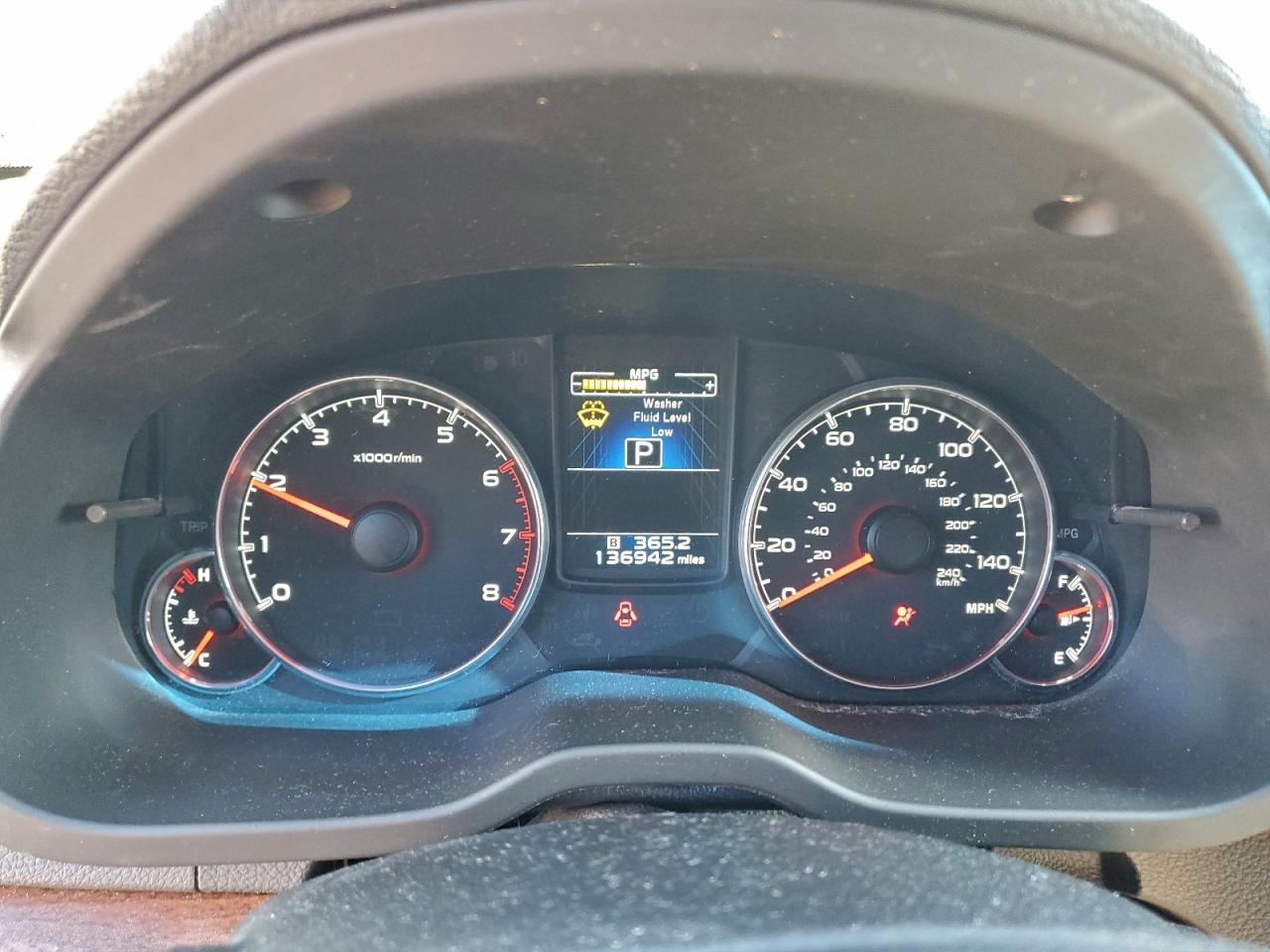 Subaru Outback 2.5i Limited Image 10