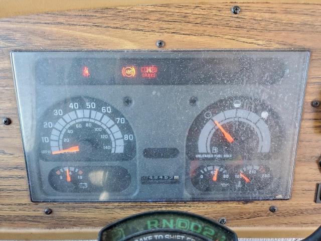 Chevrolet P30 Image 8