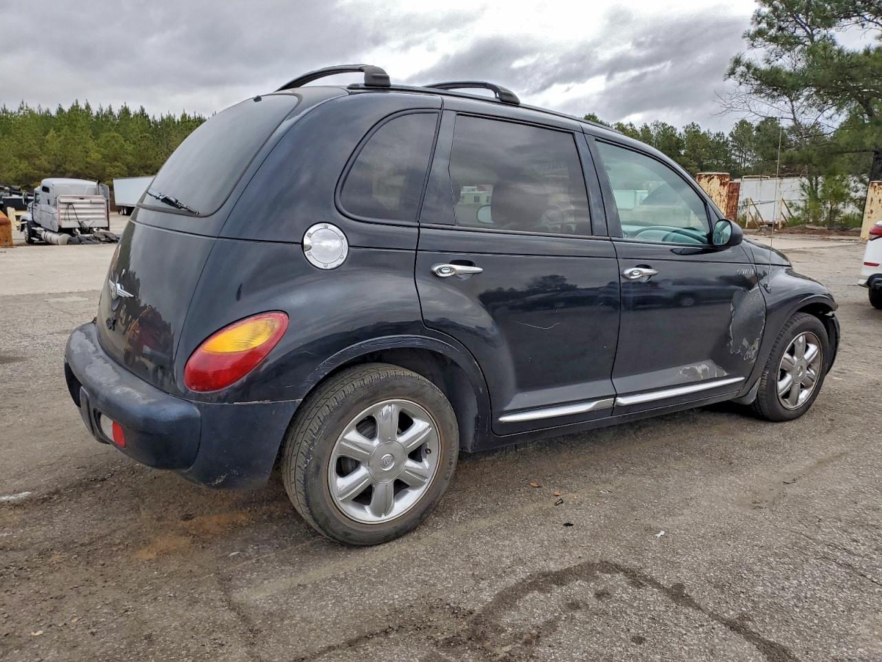 Chrysler PT Cruiser Touring Image 10