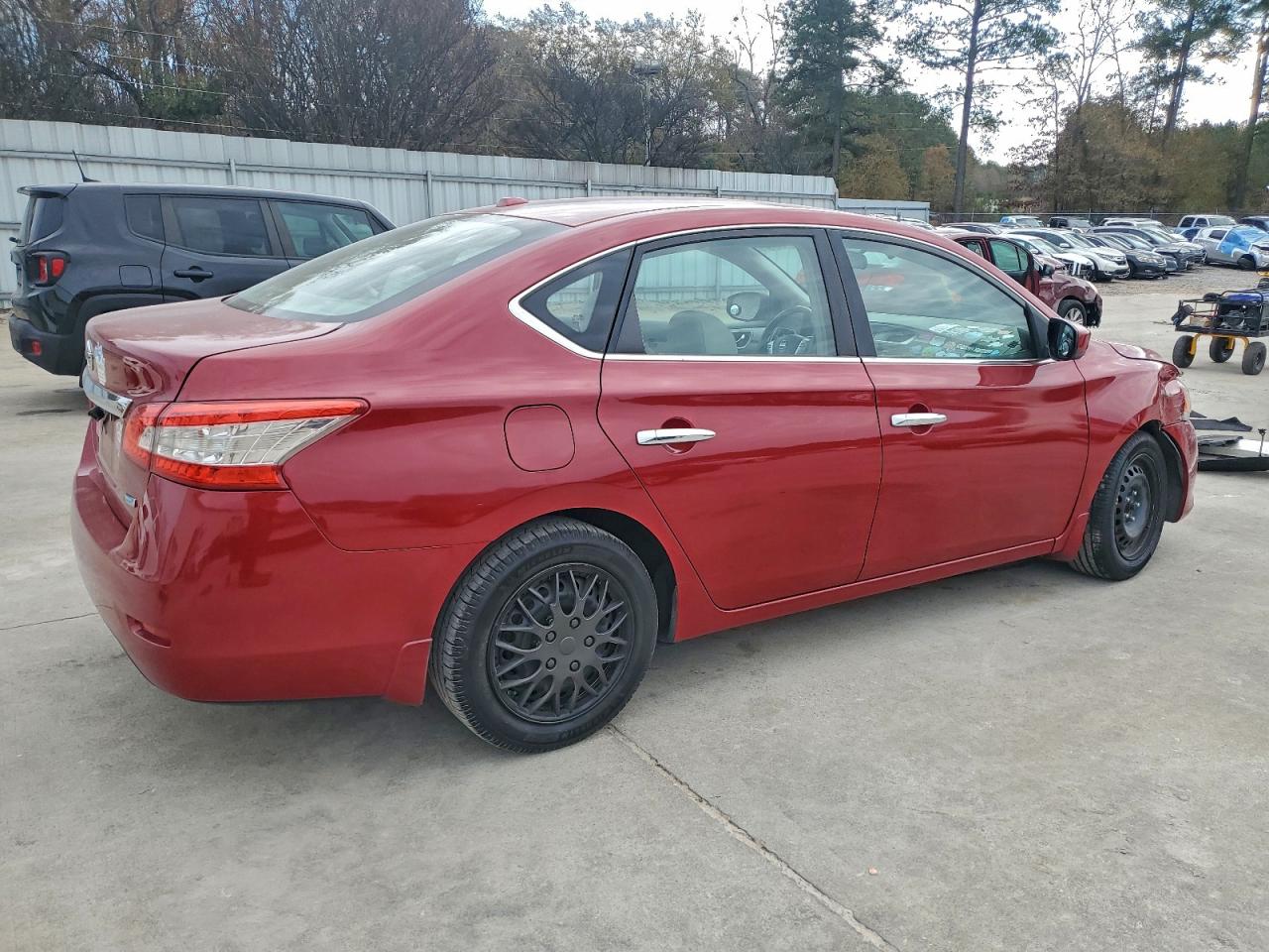 Nissan Sentra S Image 3