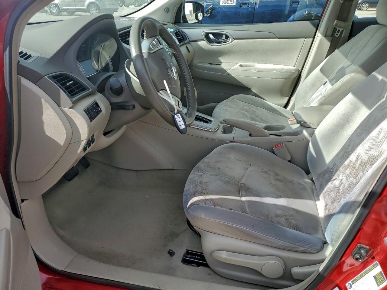 Nissan Sentra S Image 13