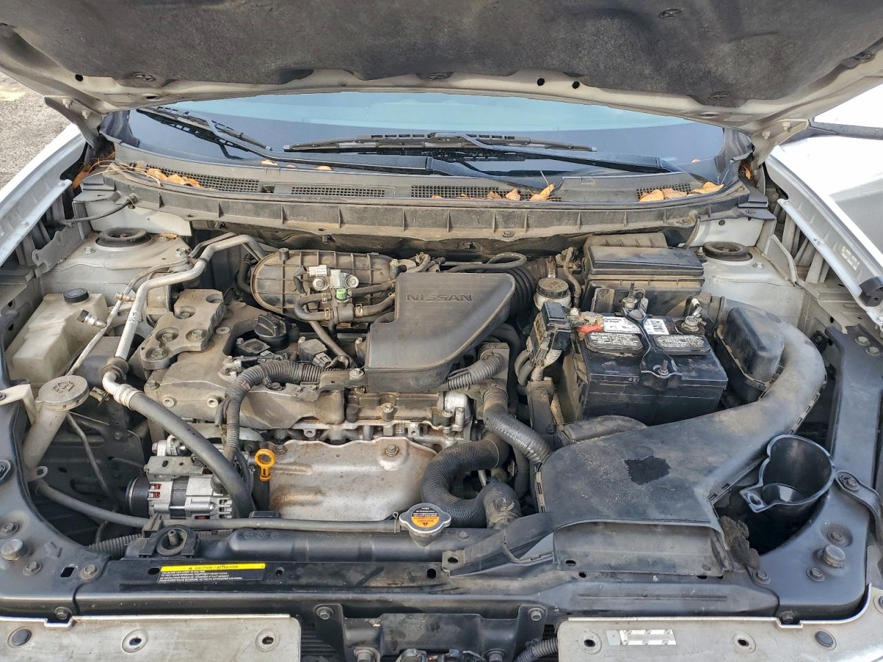 Nissan Rogue S Image 9