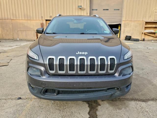 Jeep Grand Cherokee Latitude Image 6