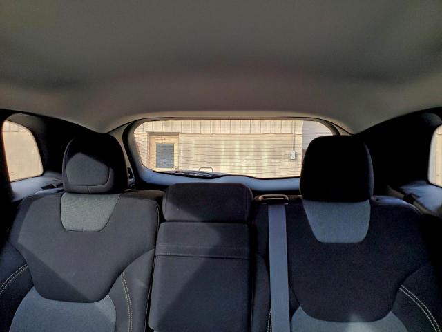 Jeep Grand Cherokee Latitude Image 10