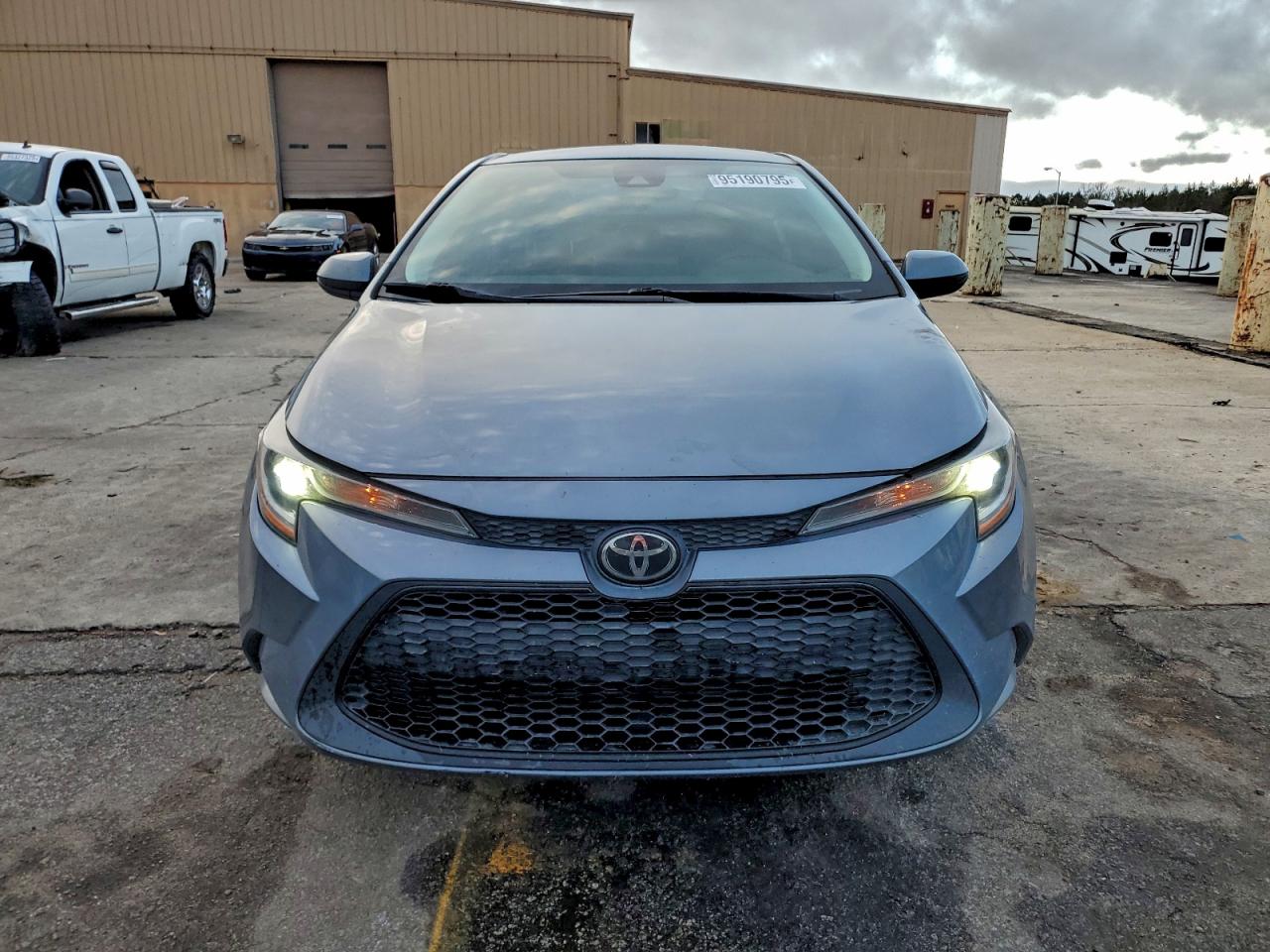 Toyota Corolla Le Image 5