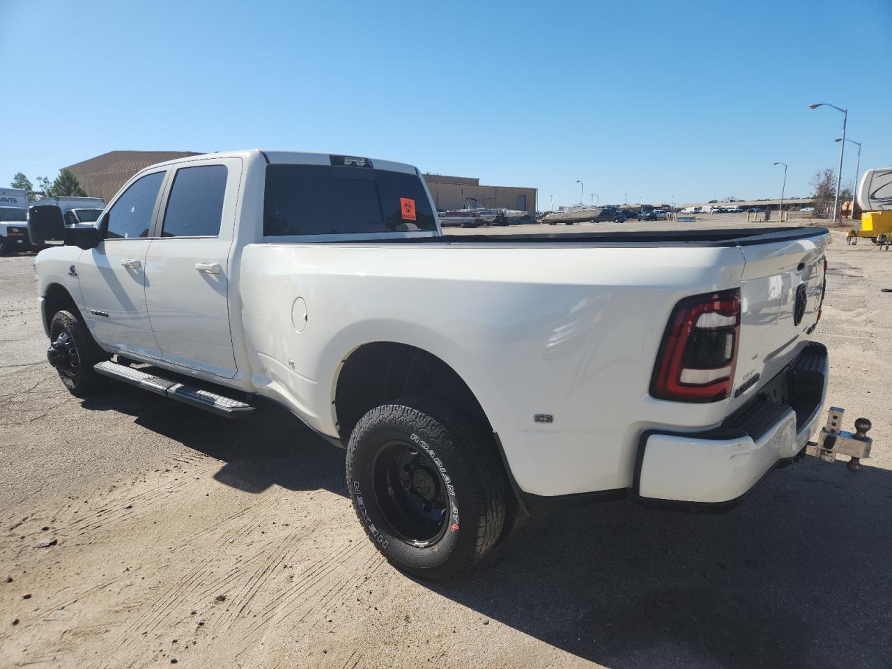 Ram 3500 Laramie Image 2