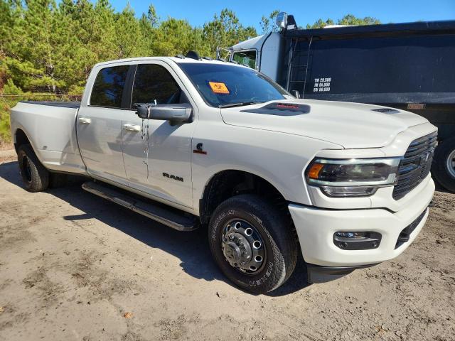 Ram 3500 Laramie Image 9