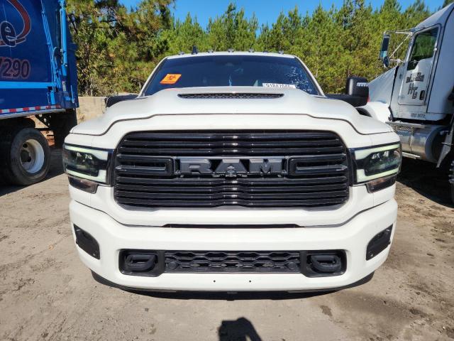 Ram 3500 Laramie Image 10