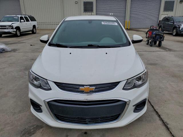 Chevrolet Sonic Ls Image 2