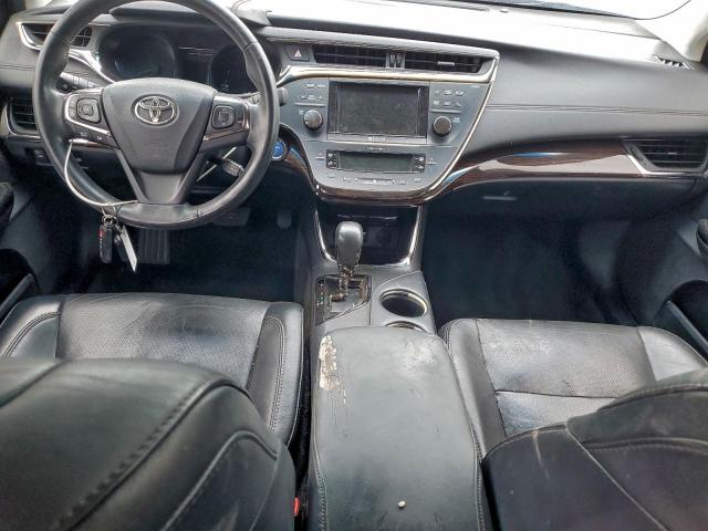 Toyota Avalon Hybrid Image 10