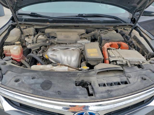 Toyota Avalon Hybrid Image 9