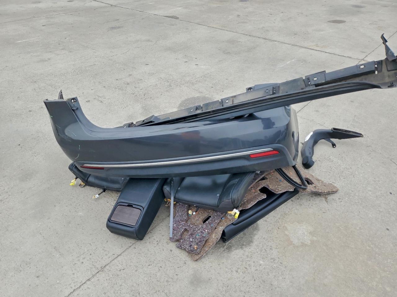 Toyota Avalon Hybrid Image 13