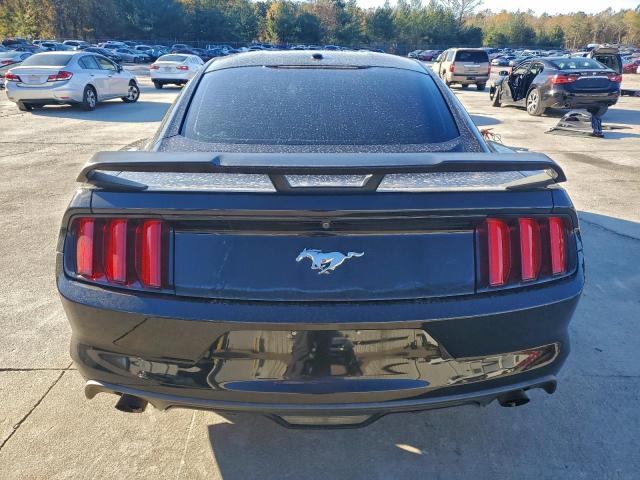 Ford Mustang Image 11