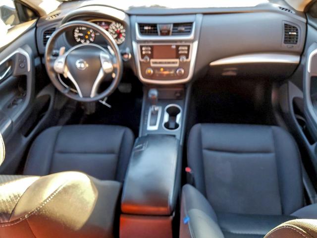 Nissan Altima 2.5 Image 11