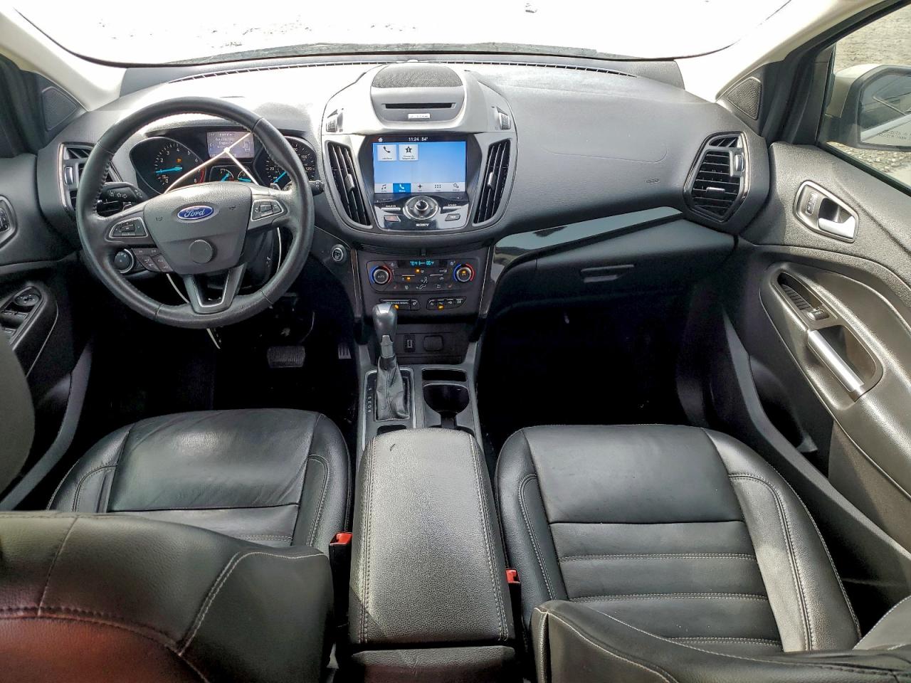 Ford Escape Titanium Image 6