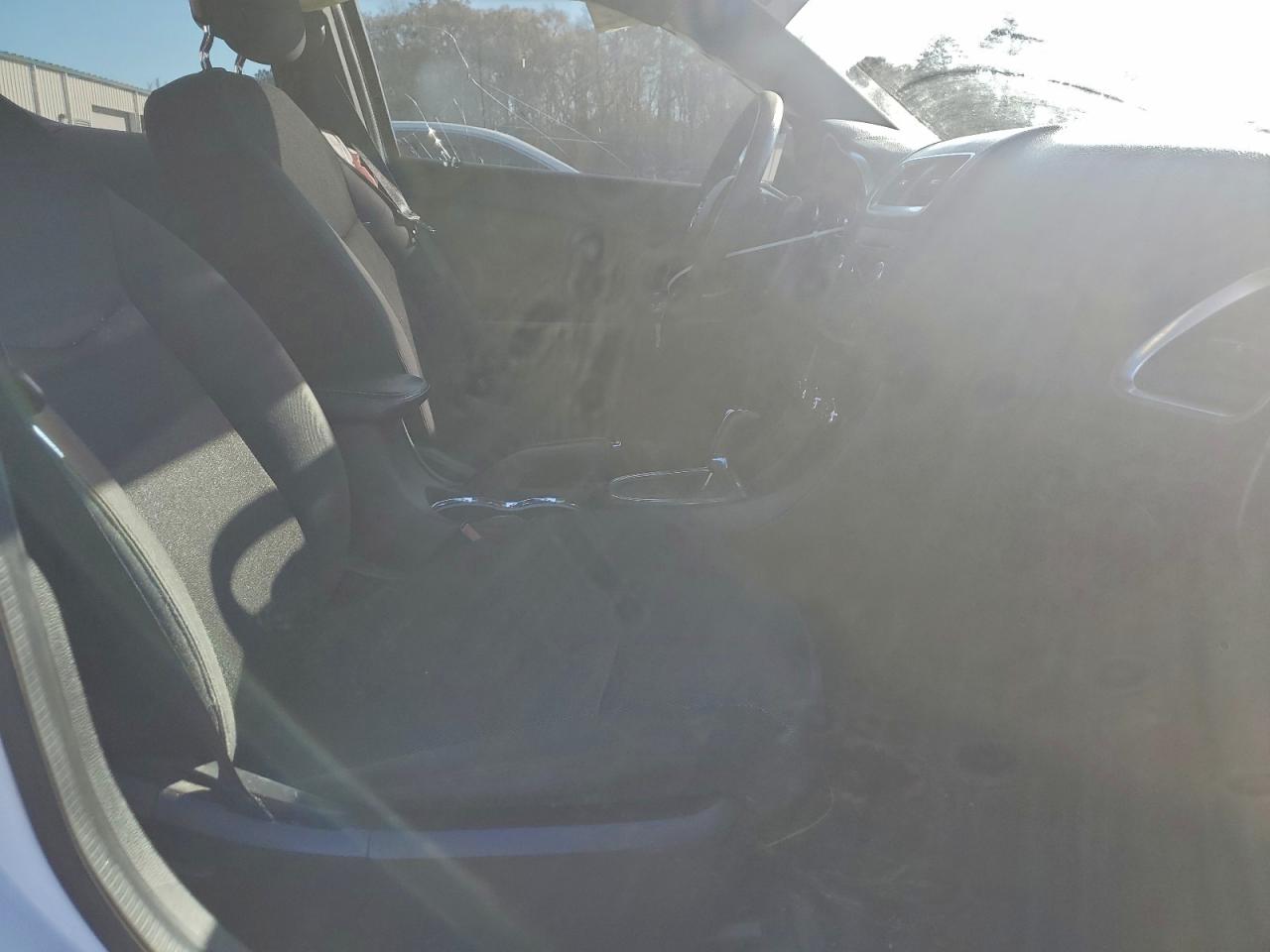 Dodge Avenger Se Image 6