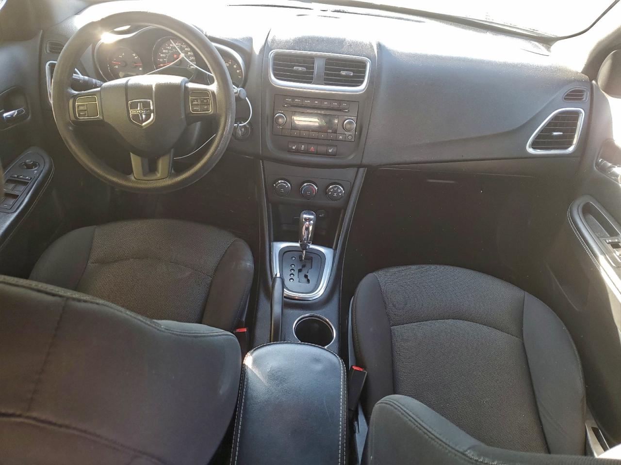 Dodge Avenger Se Image 11