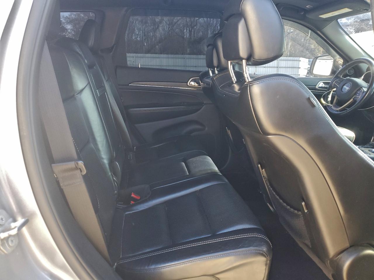 Jeep Grand Cherokee Limited Image 12