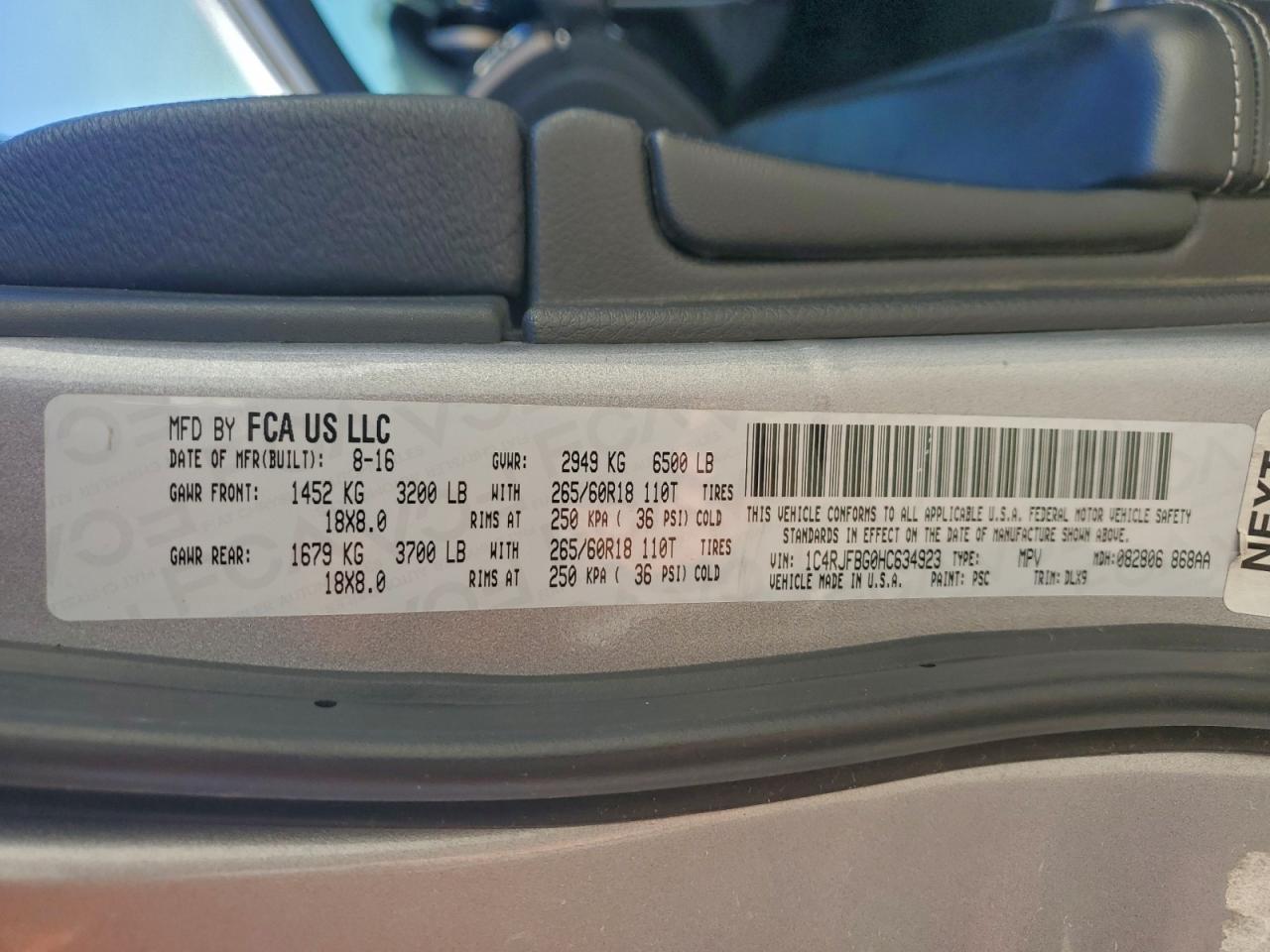 Jeep Grand Cherokee Limited Image 8