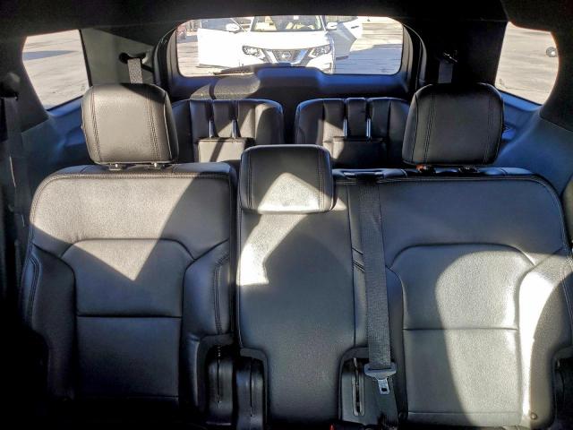 Ford Explorer Xlt Image 9