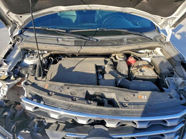 Ford Explorer Xlt Image 13