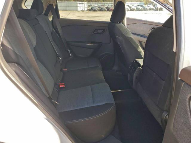 Nissan Rogue S Image 11