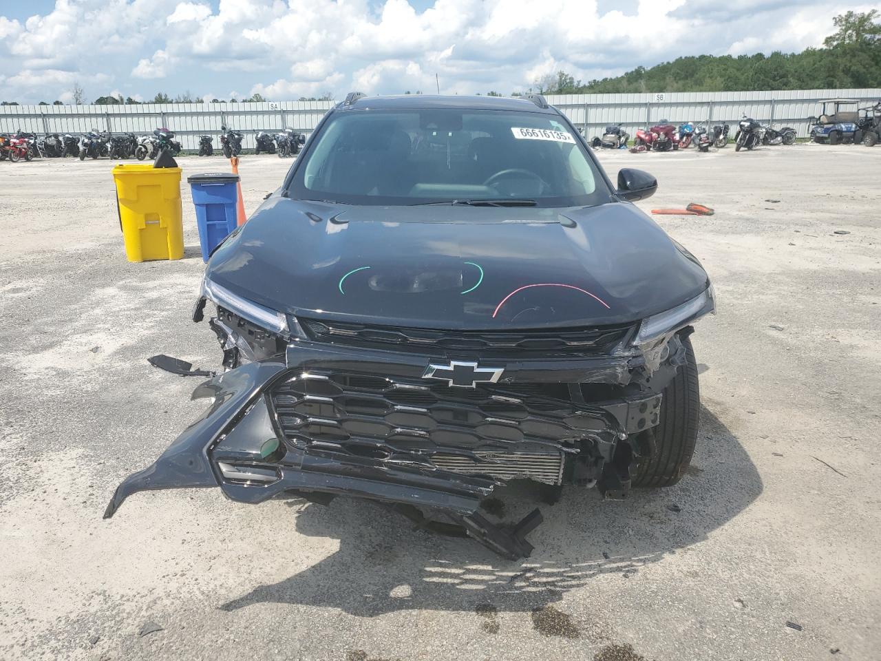 Chevrolet Trax Activ Image 8