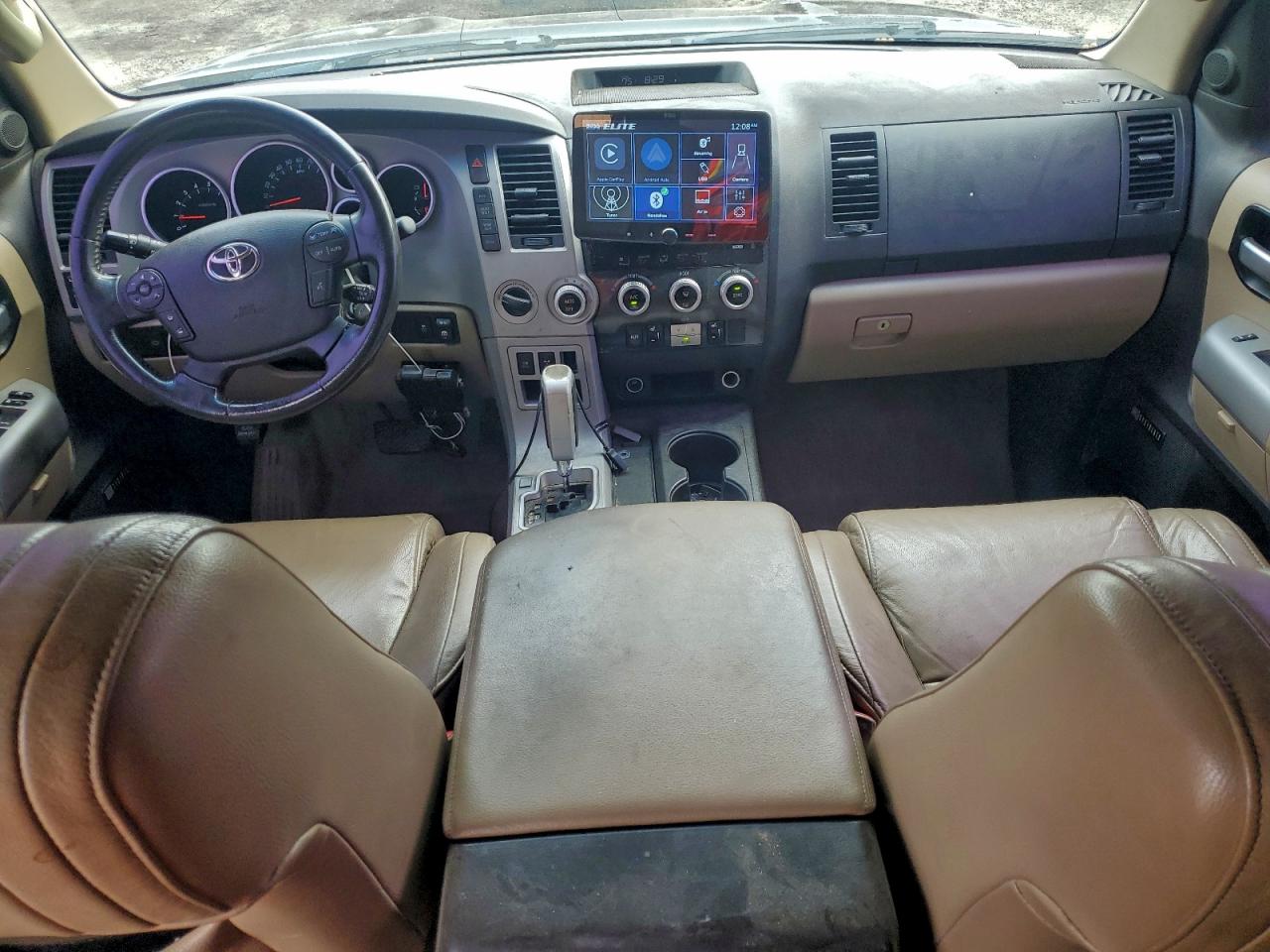 Toyota Sequoia Limited Image 10