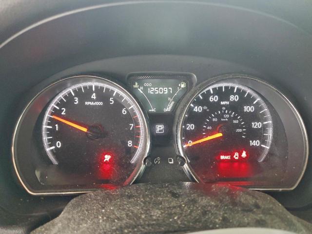 Nissan Versa S Image 9