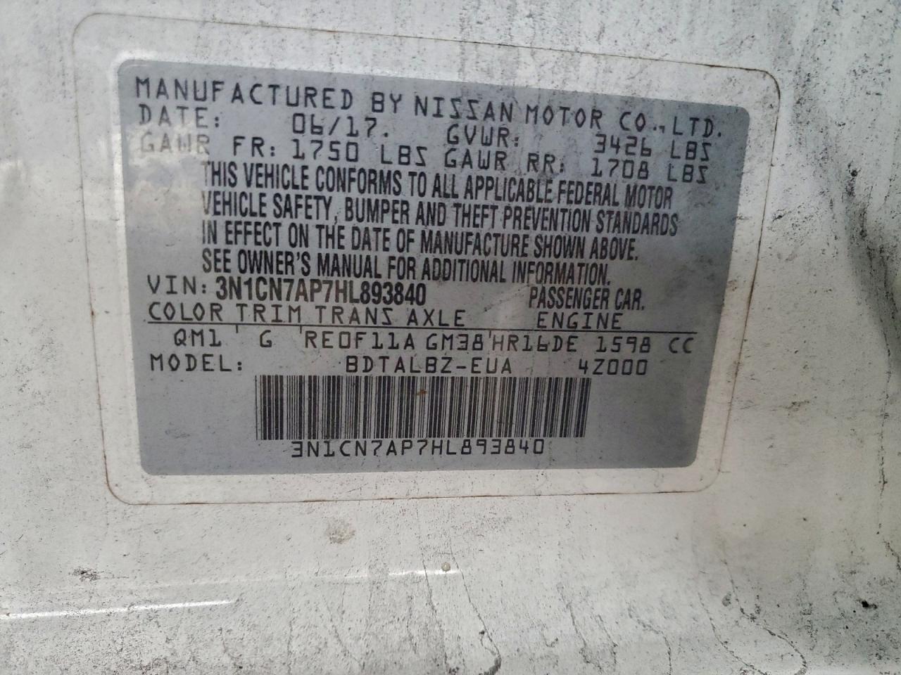 Nissan Versa S Image 10