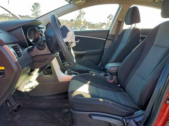 Hyundai ELANTRA Image 11