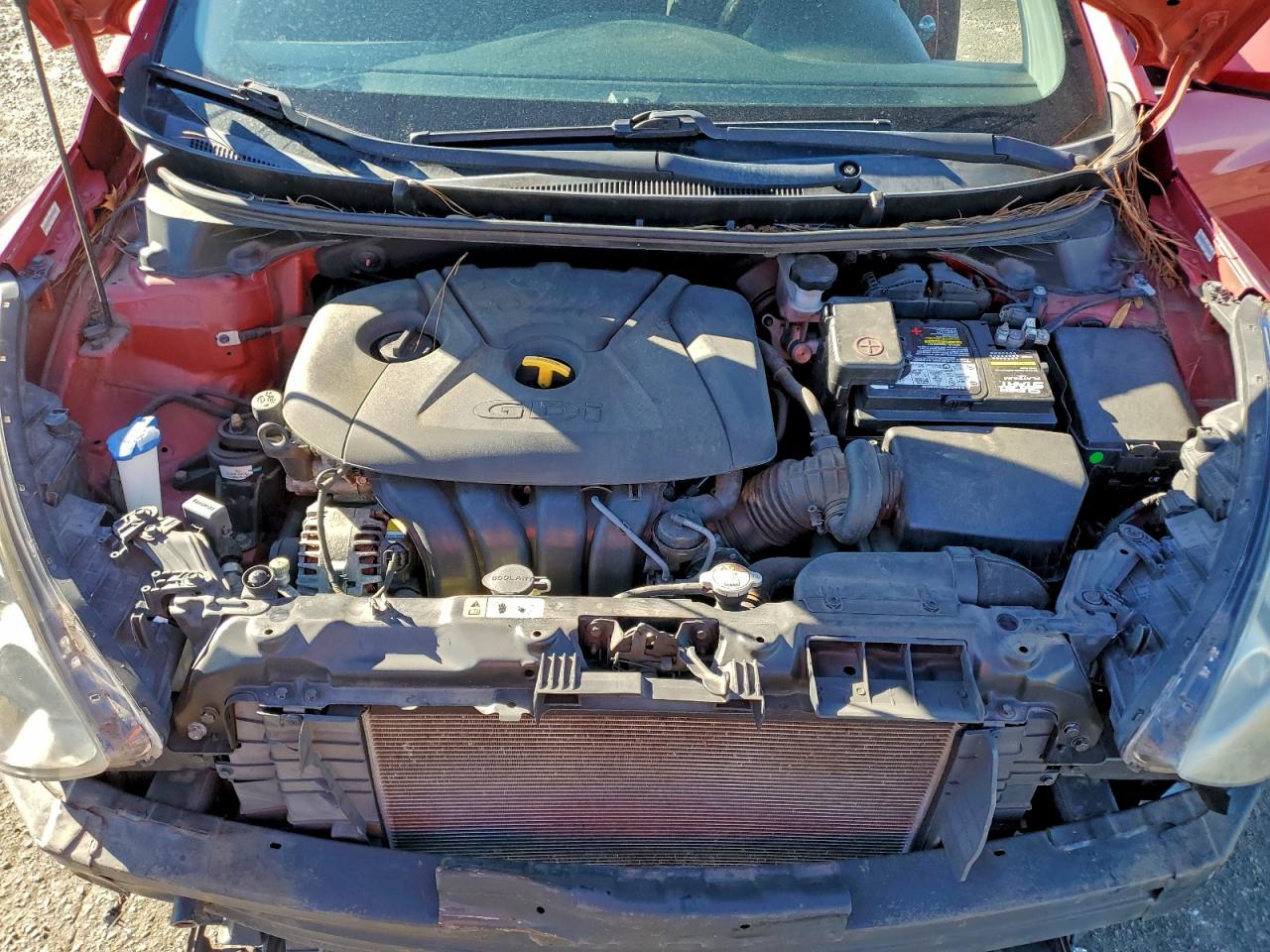 Hyundai ELANTRA Image 4