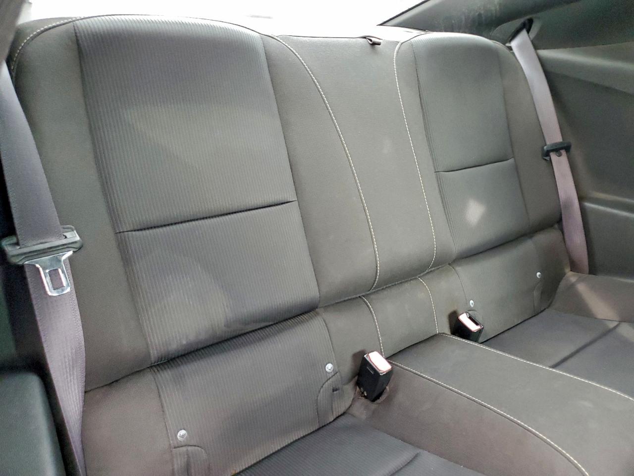 Chevrolet Camaro Lt Image 12