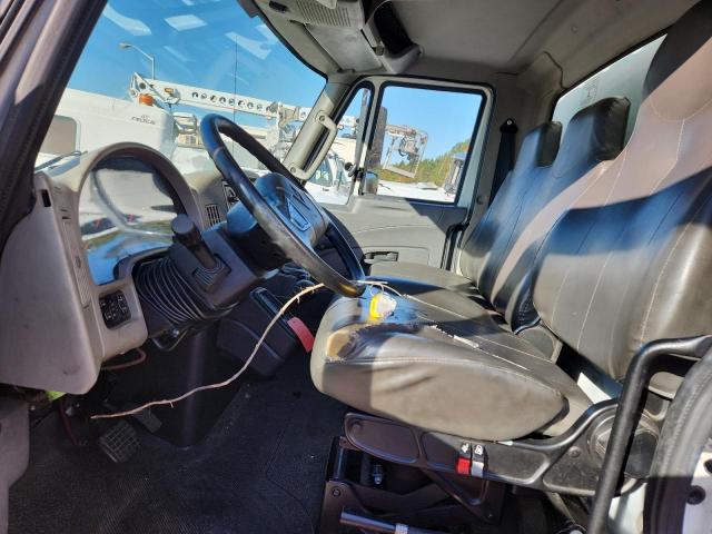 International 4300 4300 Image 5