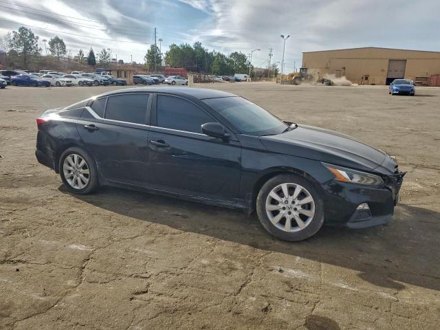 Nissan Altima Sr Image 7