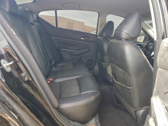 Nissan Altima Sr Image 12