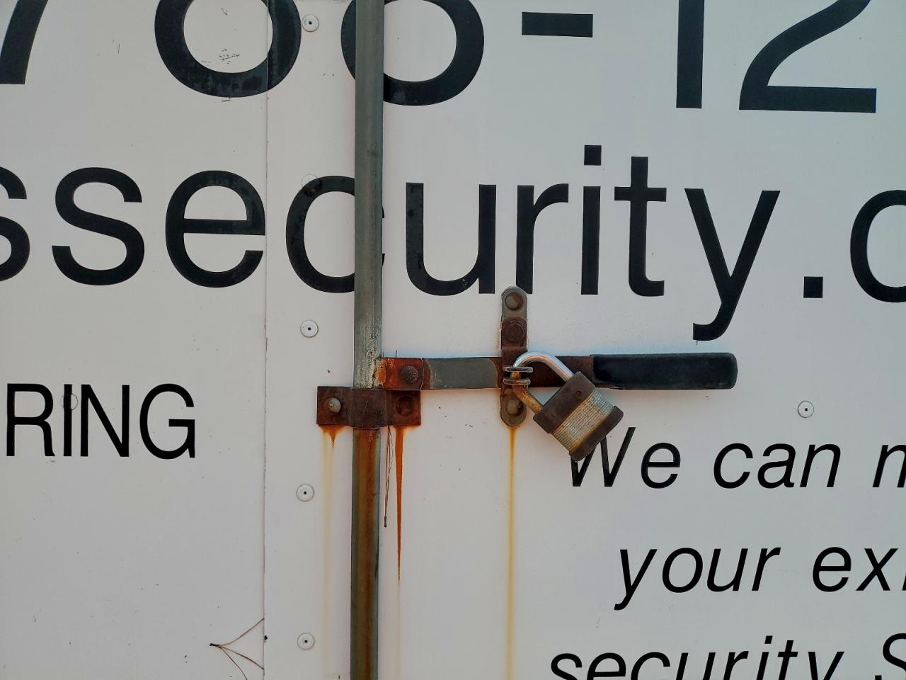 Ford Econoline E350 Cutaway Van Image 5