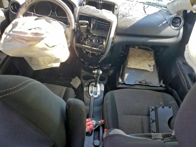 Nissan Versa S Image 12