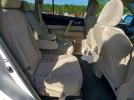 Toyota Highlander Base Image 12